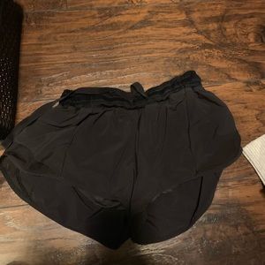 Lulu lemon hotty hot